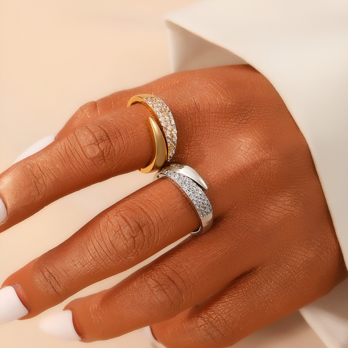 Melani | Un anillo elegante que ofrece una comodidad femenina atemporal