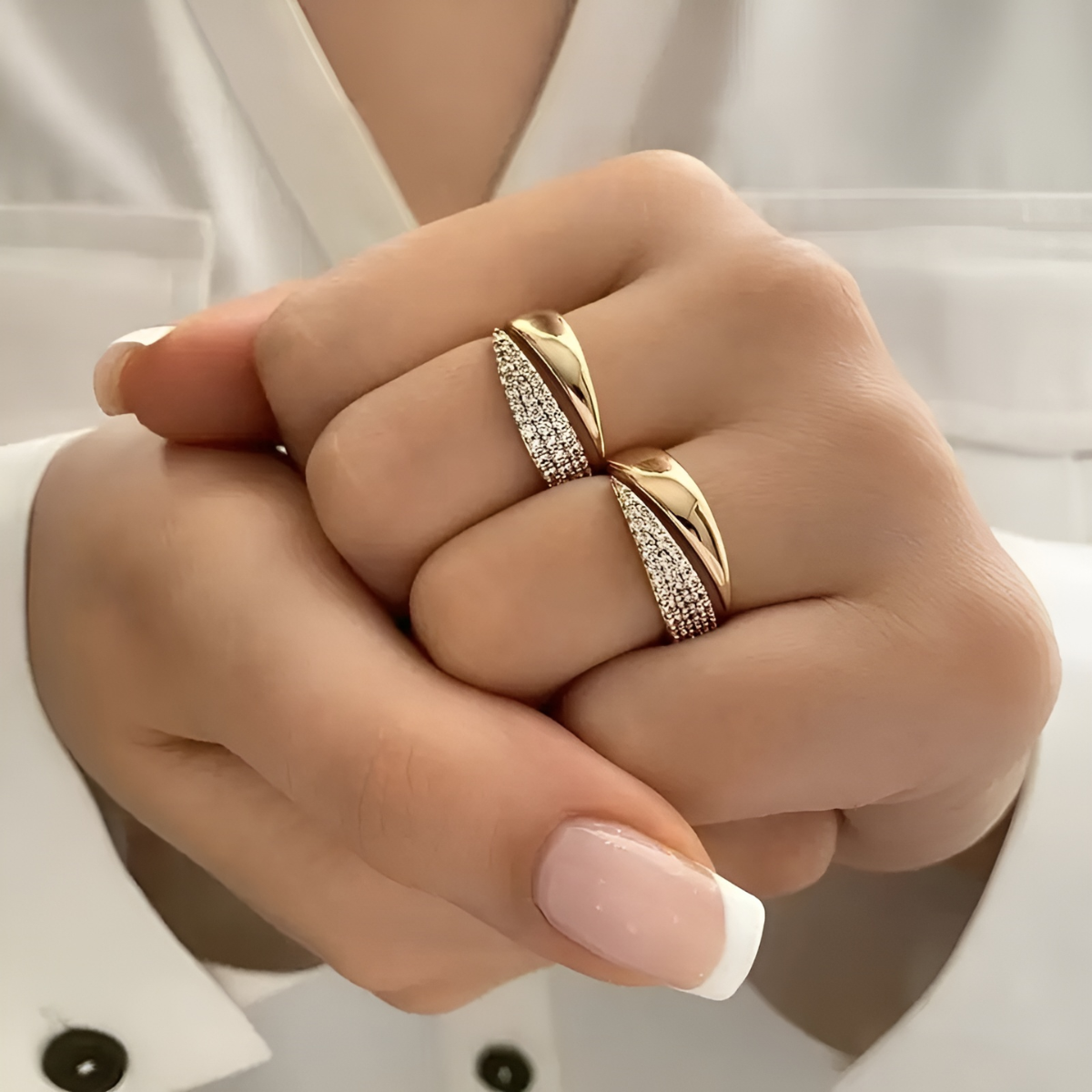 Melani | Un anillo elegante que ofrece una comodidad femenina atemporal